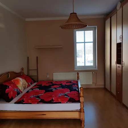 Restaurace U Marty Guest house 4*