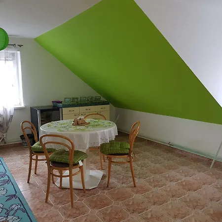 Restaurace U Marty Guest house 4*